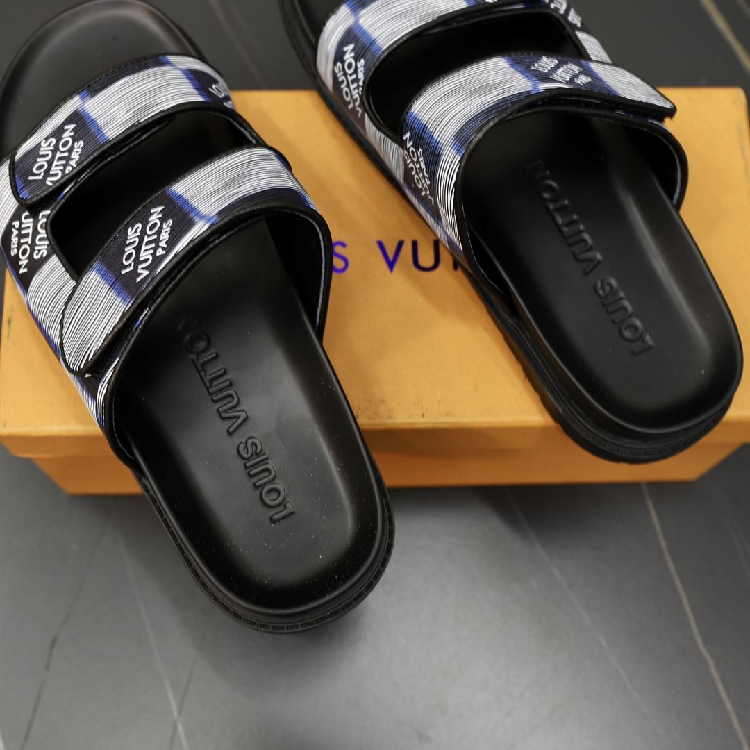 Louis Vuitton Slippers